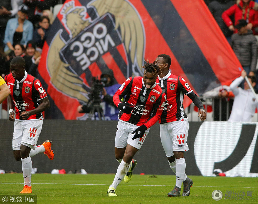  斯特拉斯堡边锋速度制霸，单骑闯关破门助球队逆转对手