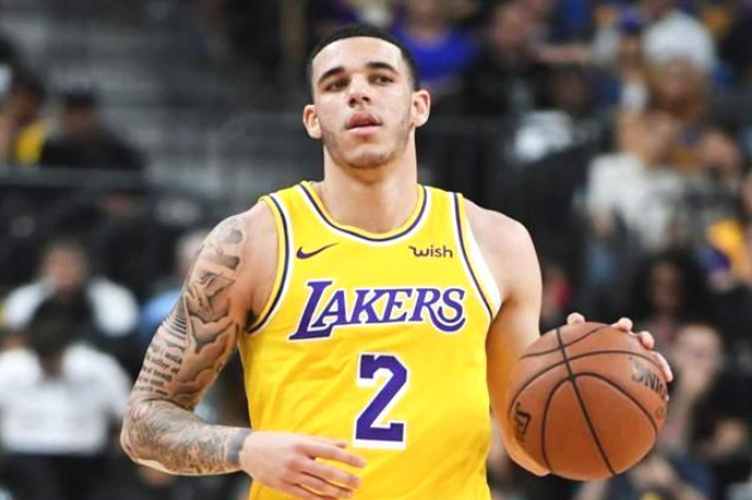  鲍尔三分绝杀鹈鹕险胜开拓者收获赛季第35胜